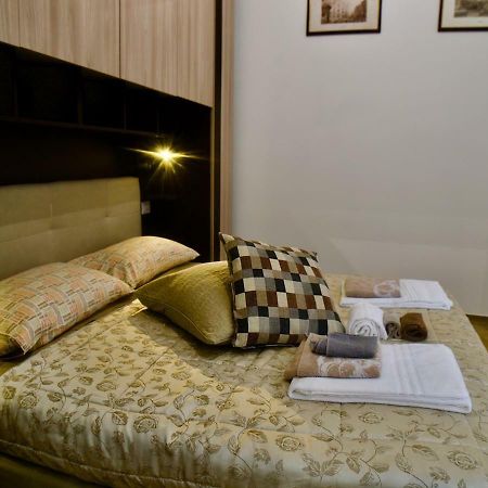 Central Lepetit Apartment De Luxe Milano Ngoại thất bức ảnh